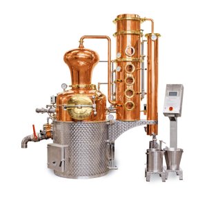Column distiller for fruit distillates, whiskey, spirits with a capacity of from 150 liters